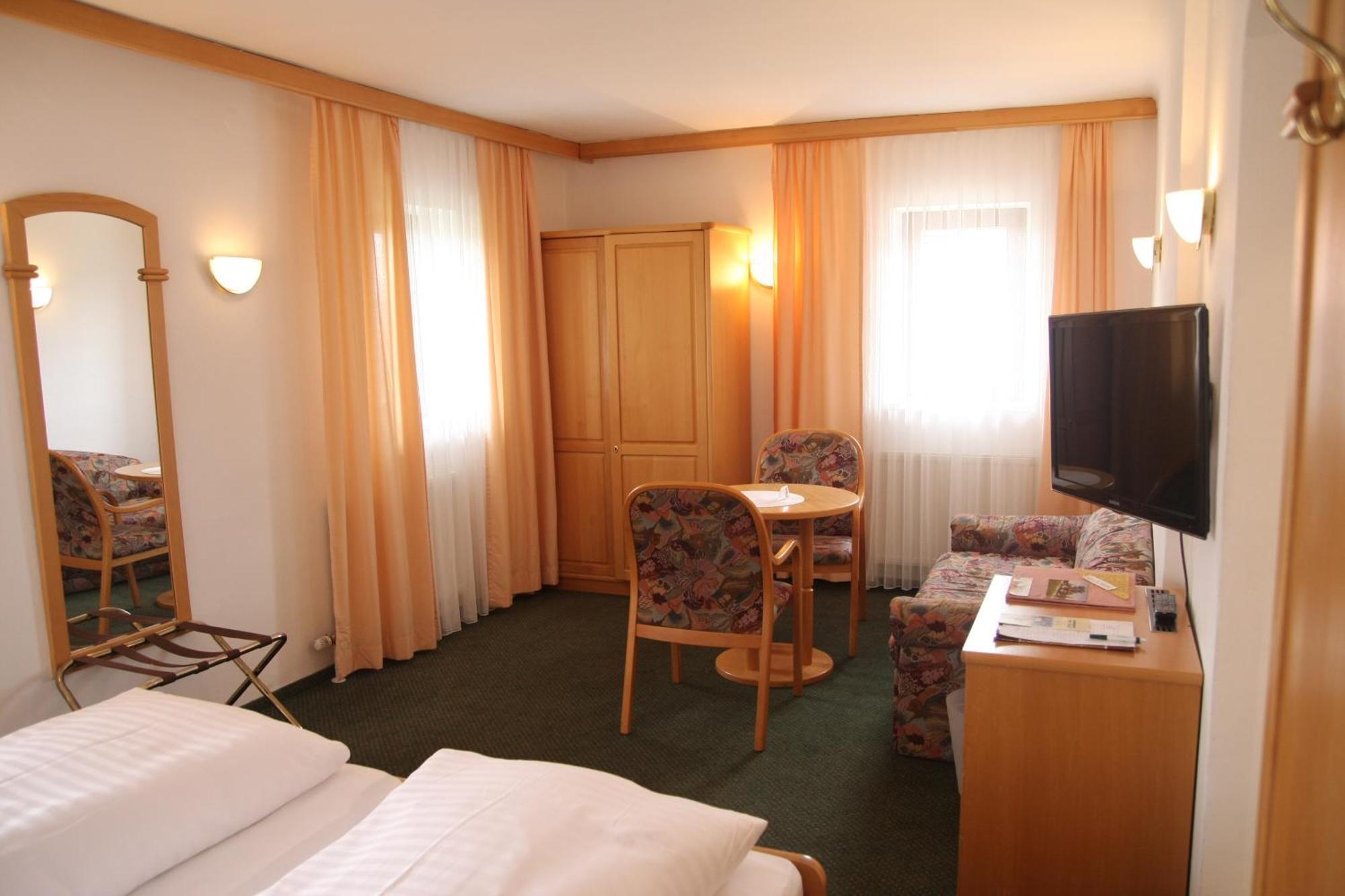 Guest house Hotel-gasthof Am Riedl 3*