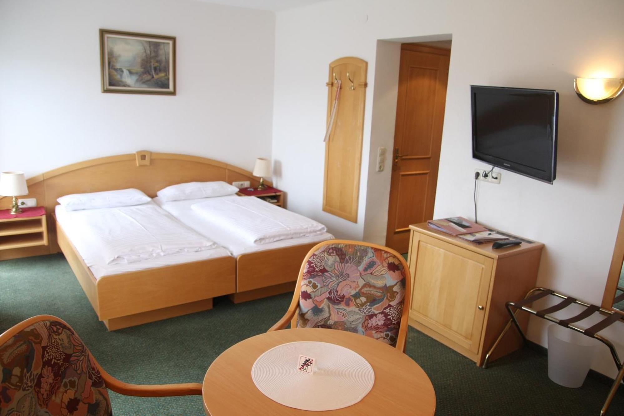 Hotel-gasthof Am Riedl Guest house Koppl